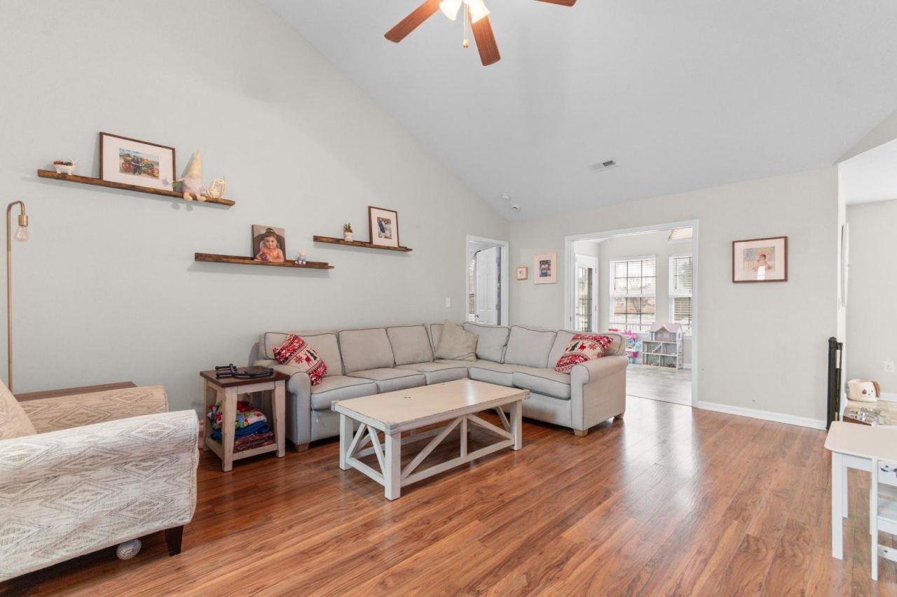 357 Caspian Tern Dr. Photo 11