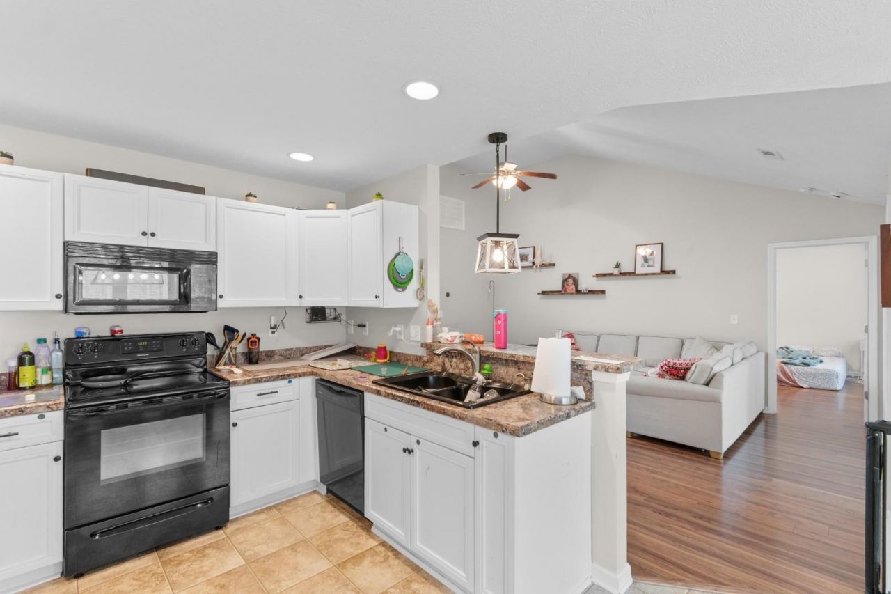 357 Caspian Tern Dr. Photo 6