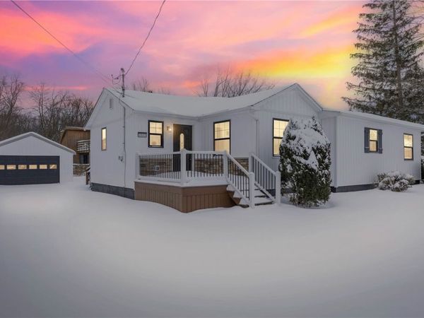 3603 Shoreline Dr, Livonia, NY 14487