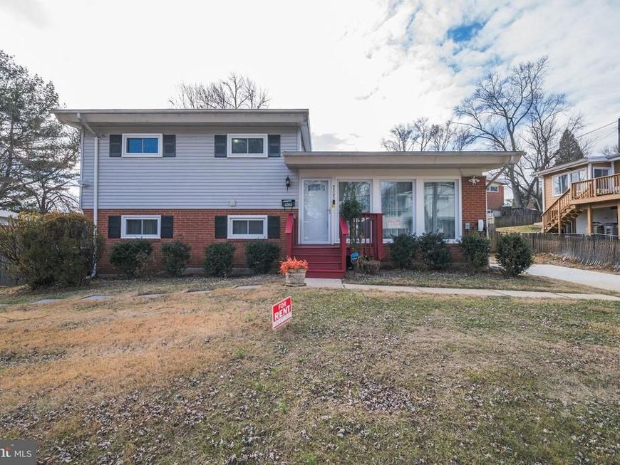 2303 Pinneberg Avenue, Rockville, MD 20851 Main Photo