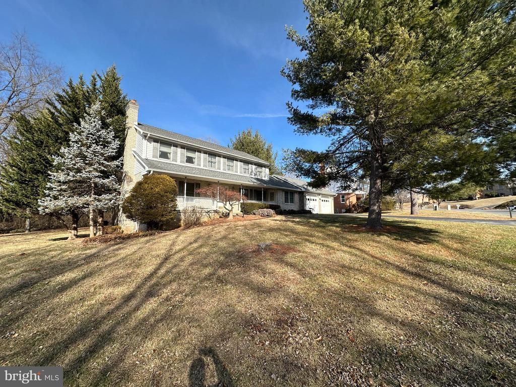 10510 Hershey Drive, Williamsport, MD 21795 Main Photo