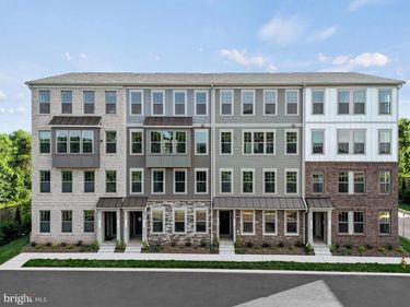 1008A MAYS LANE, MANASSAS PARK, VA 20111