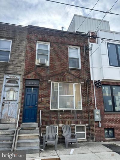 632 Watkins Street, Philadelphia, PA 19148 Main Photo