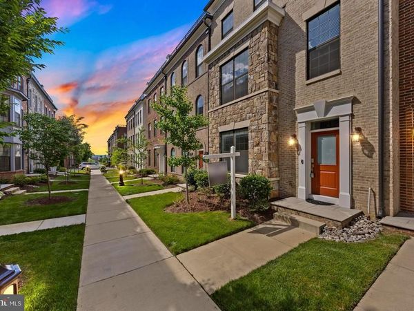 521 TRIGGERFISH DRIVE, OXON HILL, MD 20745