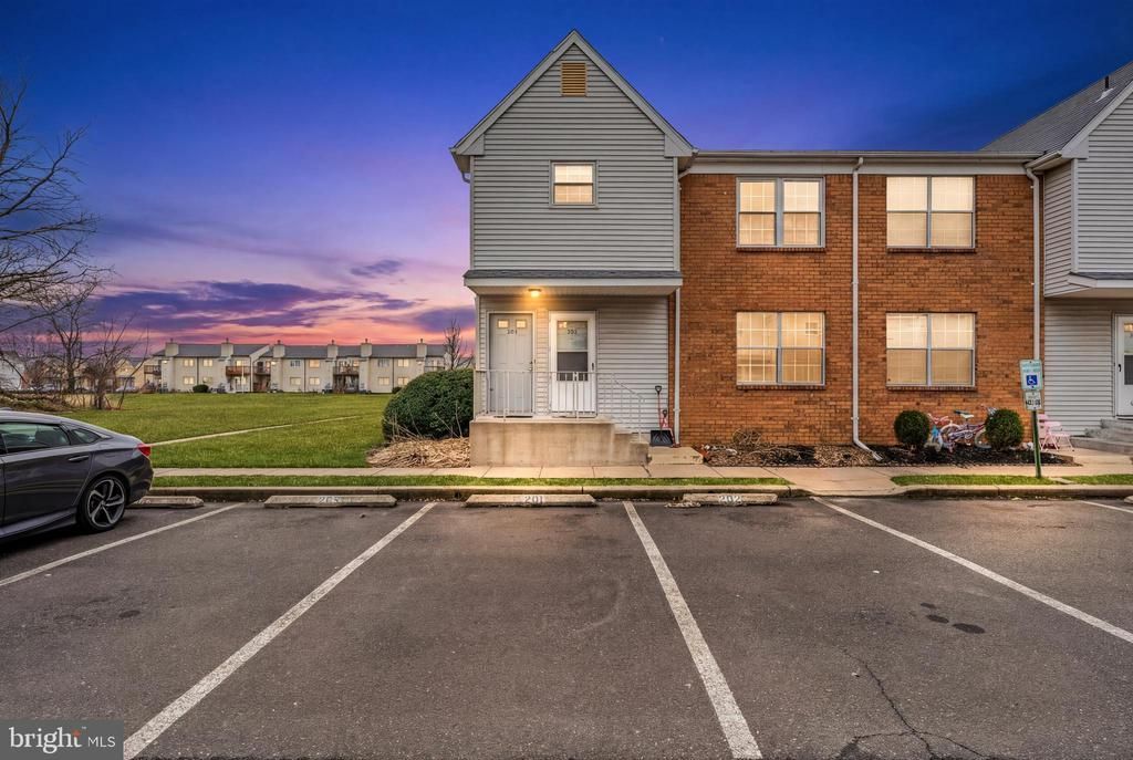 201 Sandstone Court, Lumberton, NJ 08048 Main Photo