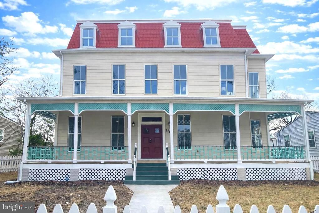 5617 Ruatan Street, College Park, MD 20740 Main Photo