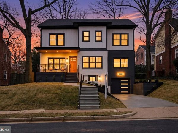 734 26TH STREET S, ARLINGTON, VA 22202
