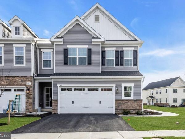 3801 JORDAN DRIVE, WEST WINDSOR, NJ 08550