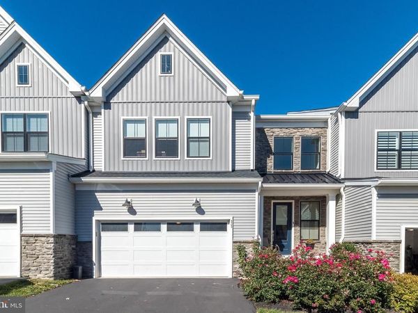 11 TRADESVILLE DRIVE, DOYLESTOWN, PA 18901