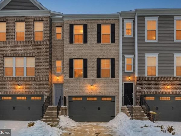 8909 BECKETT STREET, UPPER MARLBORO, MD 20774