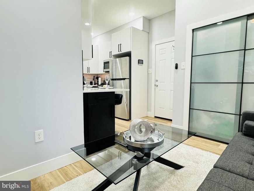 1324 N 5th Street, Philadelphia, PA 19122 Main Photo