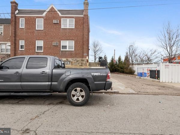 6136 HAWTHORNE STREET, PHILADELPHIA, PA 19135