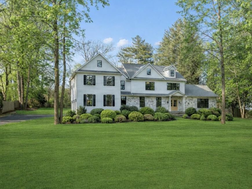 1427 Sugartown Road, Berwyn, PA 19312 Main Photo