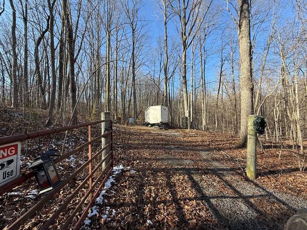 363 Valley Loop, Crossville, TN 38572