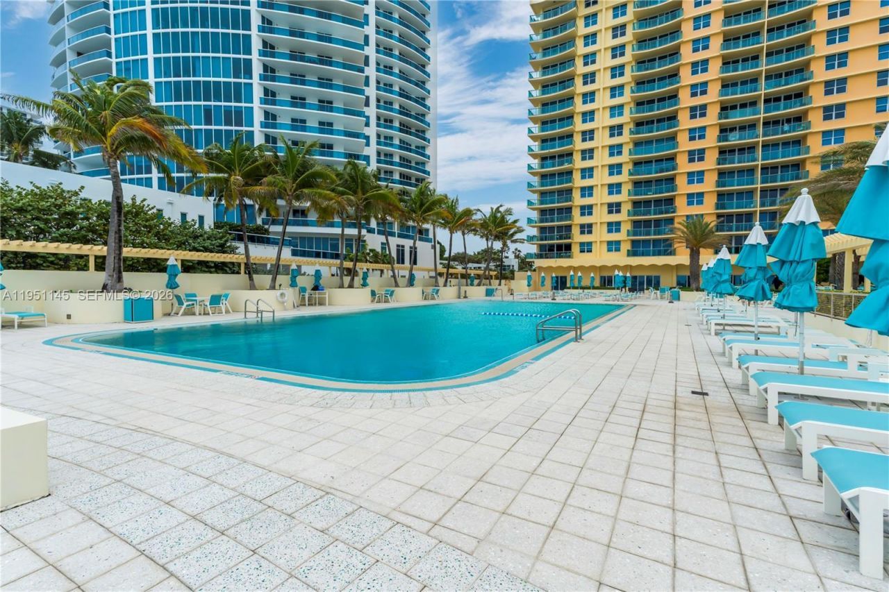 2501 S Ocean Dr , Unit 939, Hollywood, FL 33019 Photo