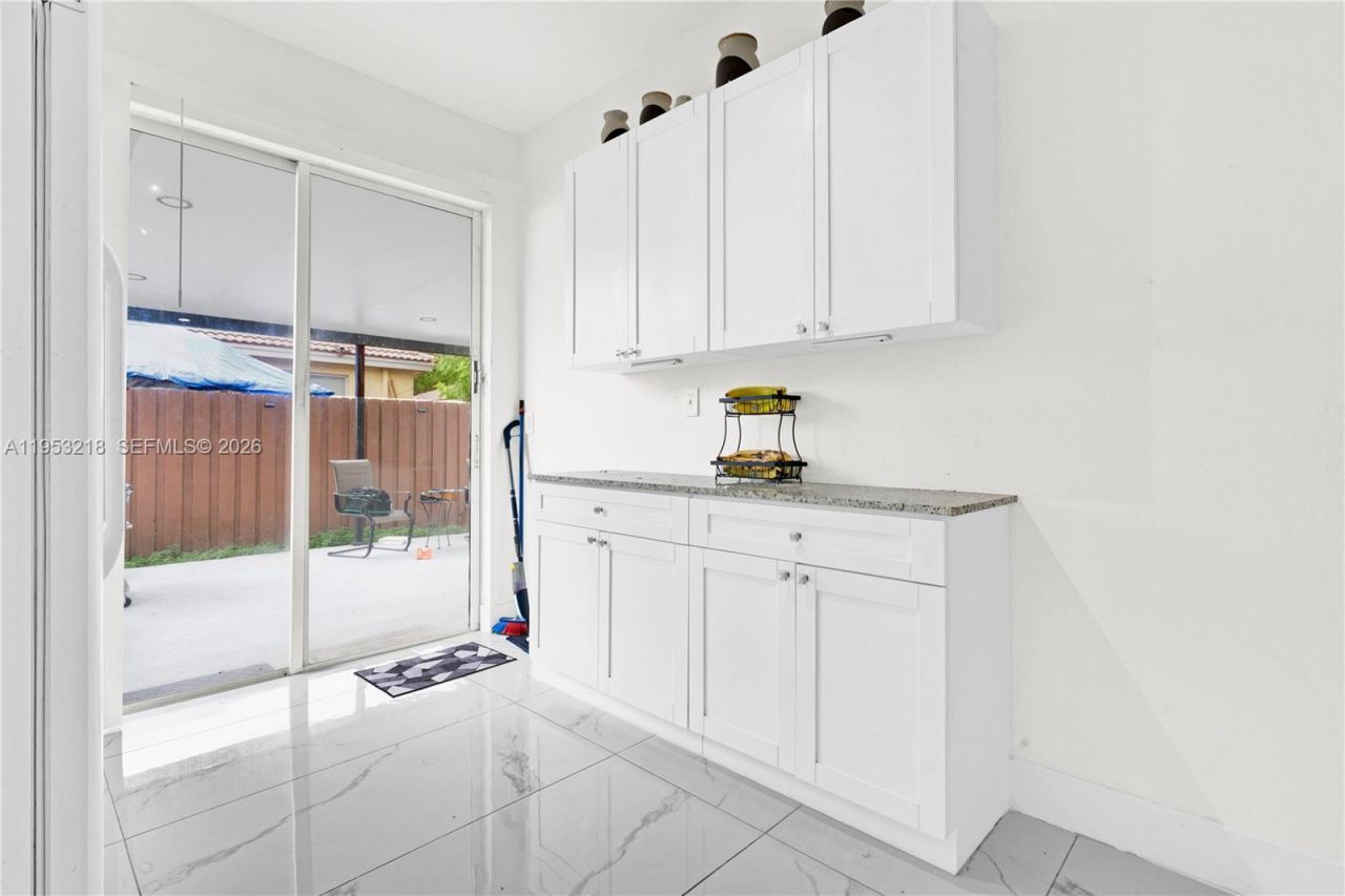 64 SW 15th Ter , Homestead, FL 33030 Photo