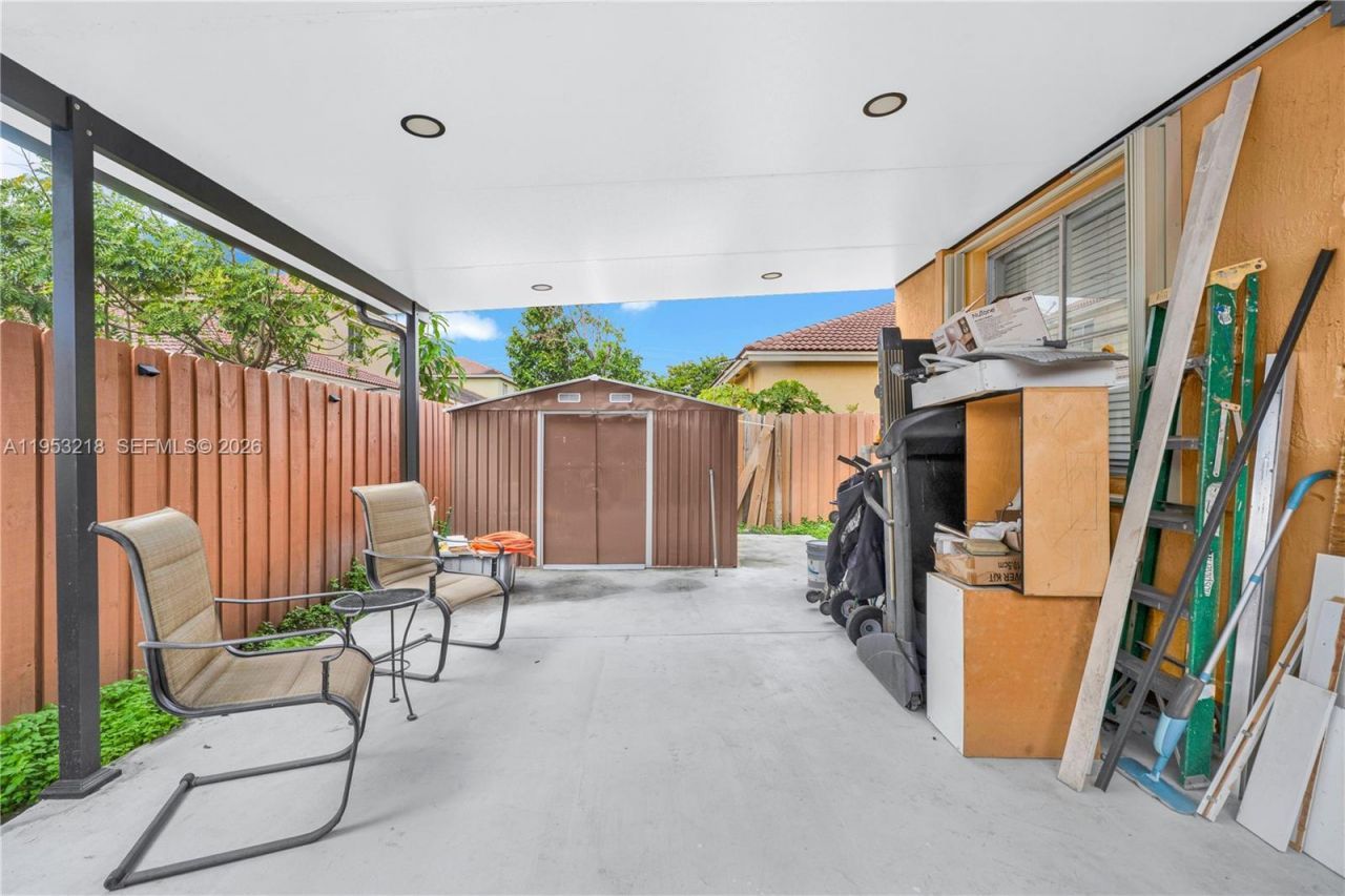 64 SW 15th Ter , Homestead, FL 33030 Photo