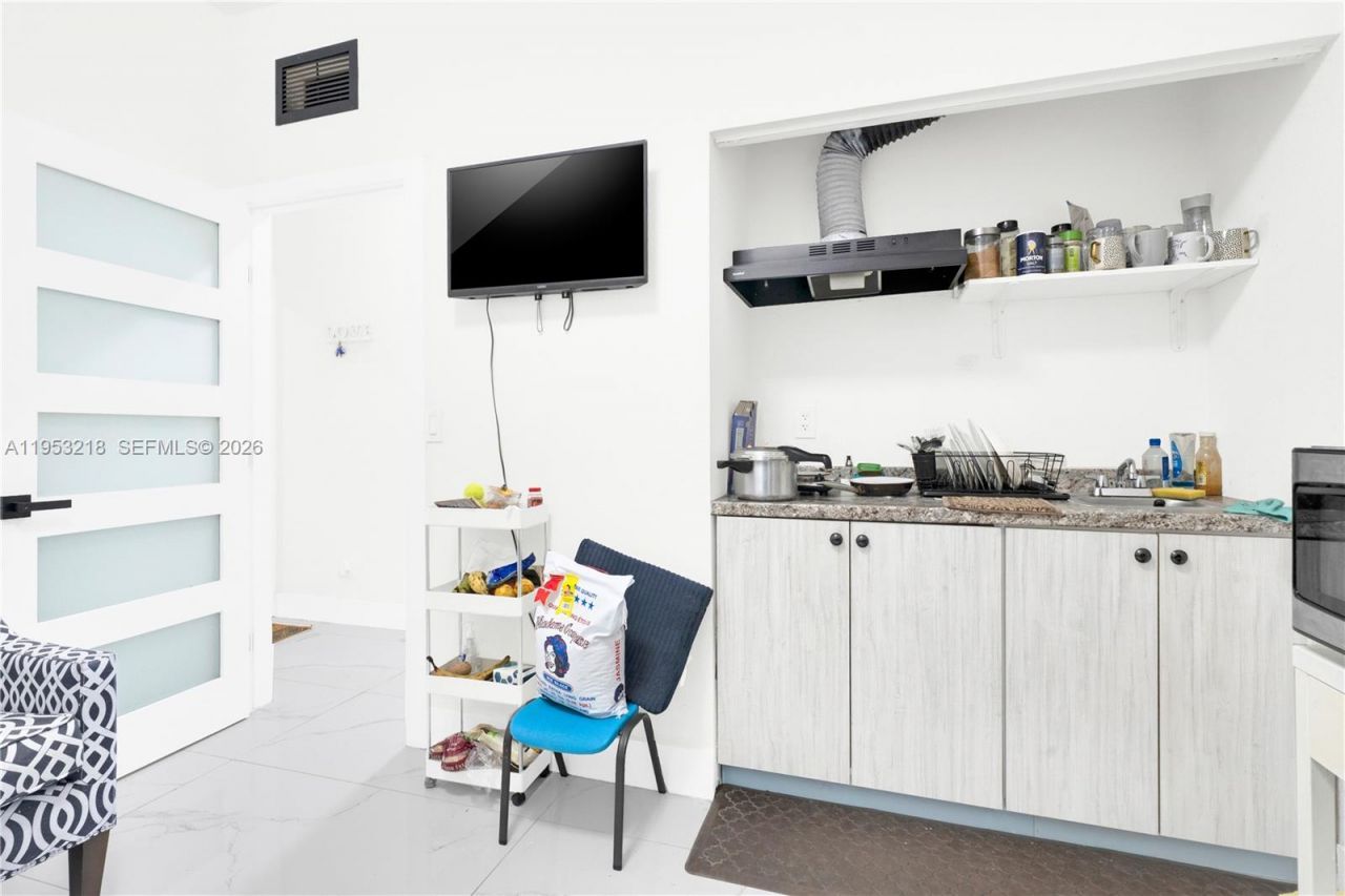 64 SW 15th Ter , Homestead, FL 33030 Photo