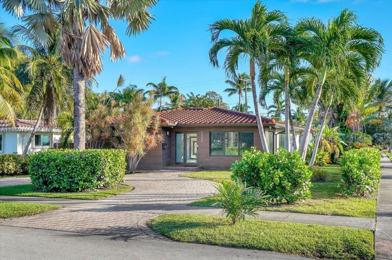 1356 Madison St, Hollywood, FL 33019 Photo