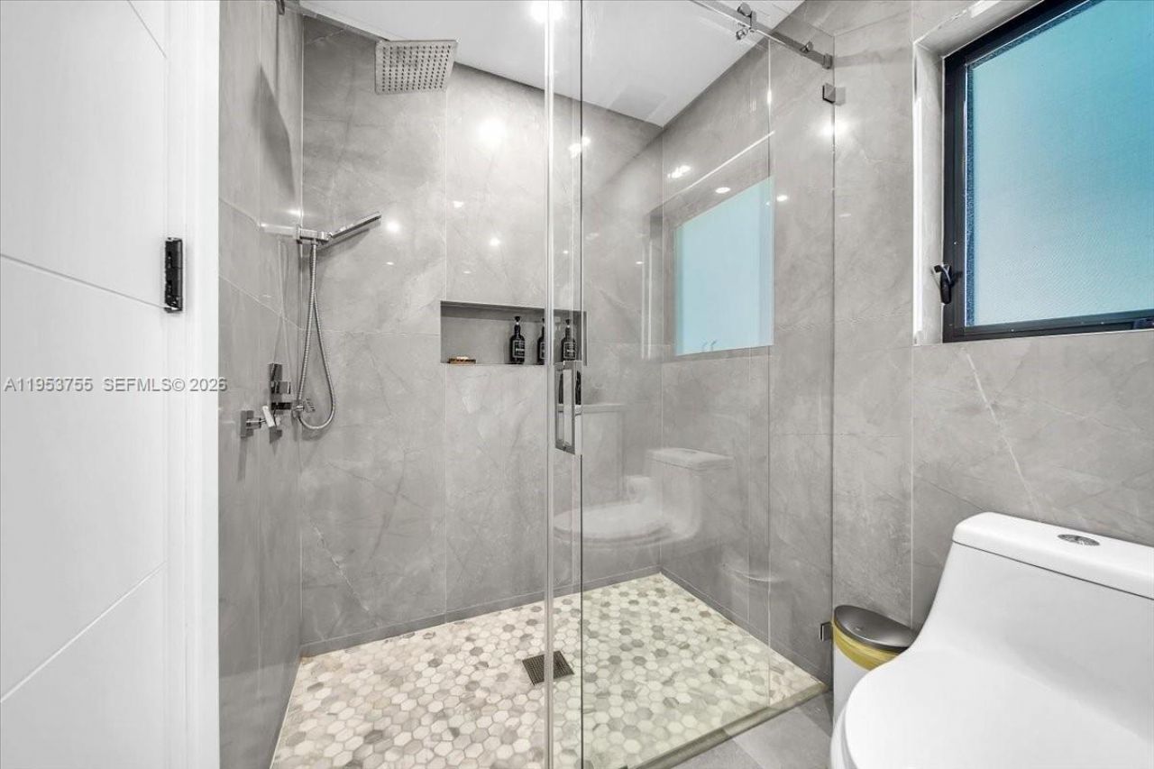 1356 Madison St, Hollywood, FL 33019 Photo
