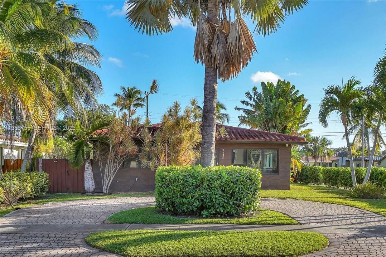 1356 Madison St, Hollywood, FL 33019 Photo