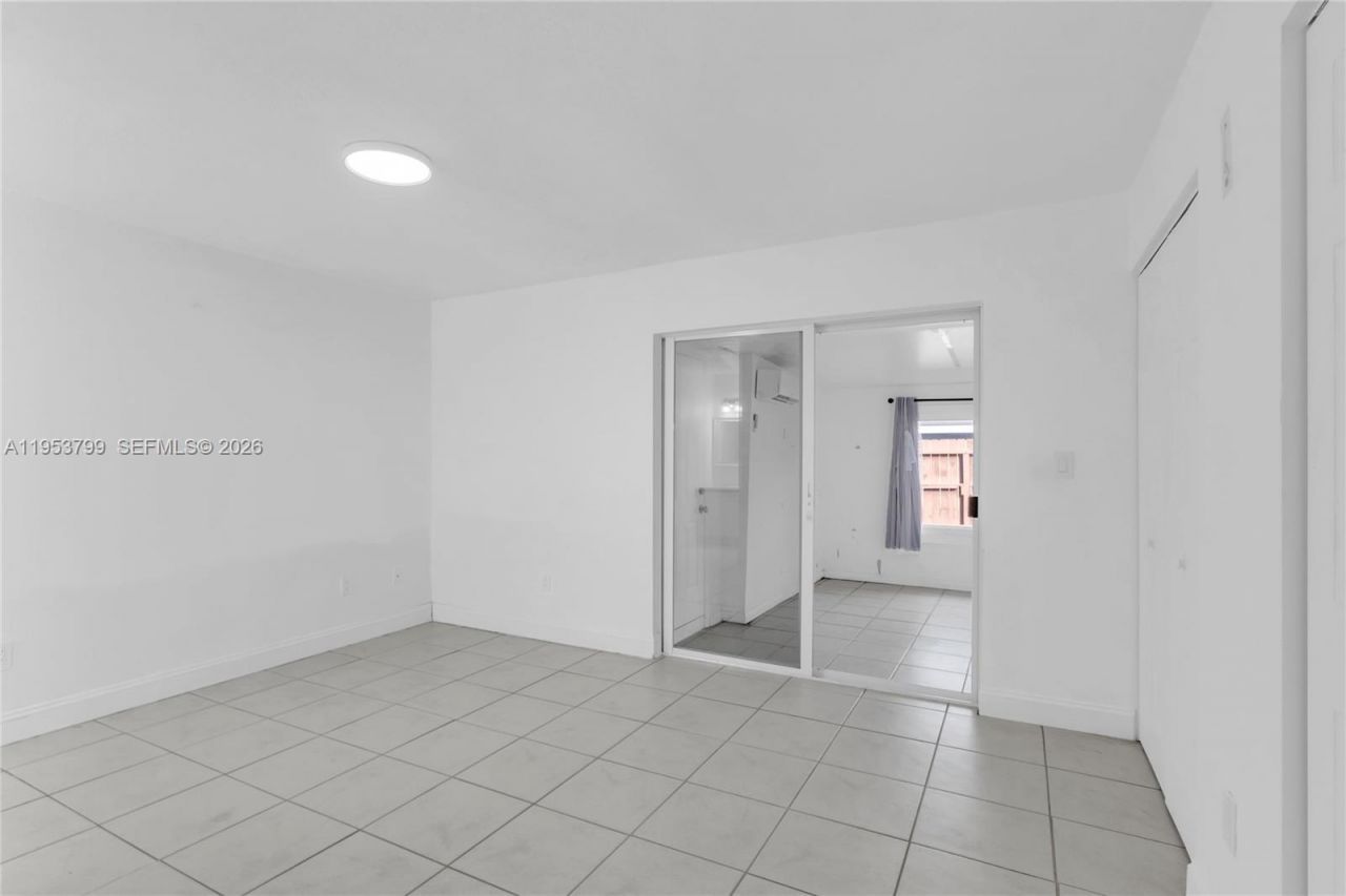 7197 SW 152nd Pl, Miami, FL 33193 Photo