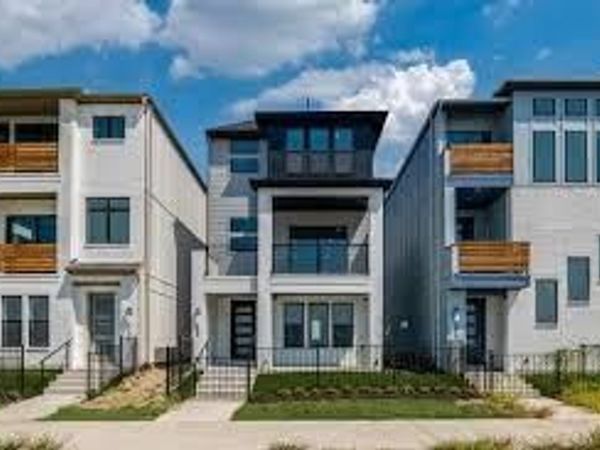 8609 Secretariat Drive, Rowlett, TX 75088