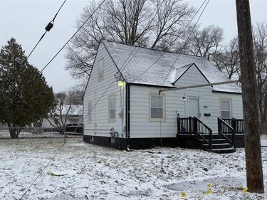 1720 Park Street, Flint, MI 48503