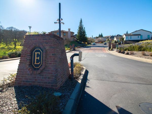 703 Glen-Mady Way, Folsom, CA 95630