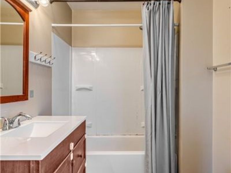 620 Washington Avenue, Girard, OH 44420 Photo 16