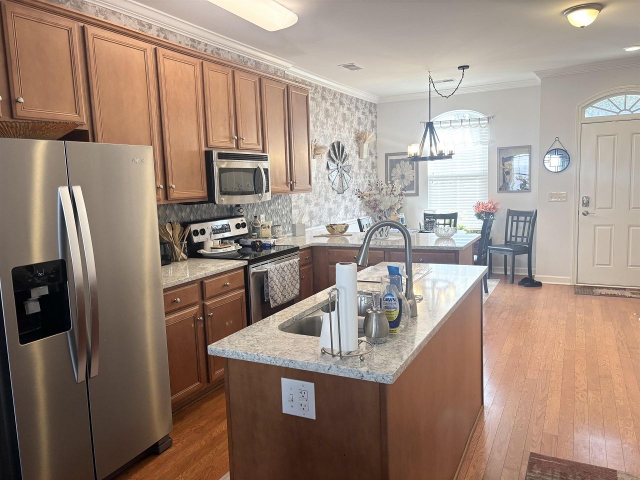 3792 Alexandria Ave. Photo 6