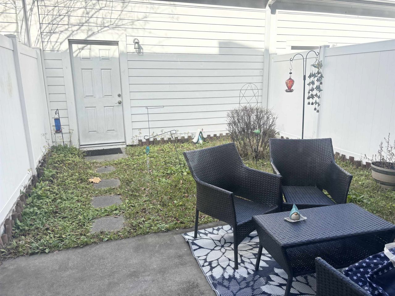 3792 Alexandria Ave. Photo 8