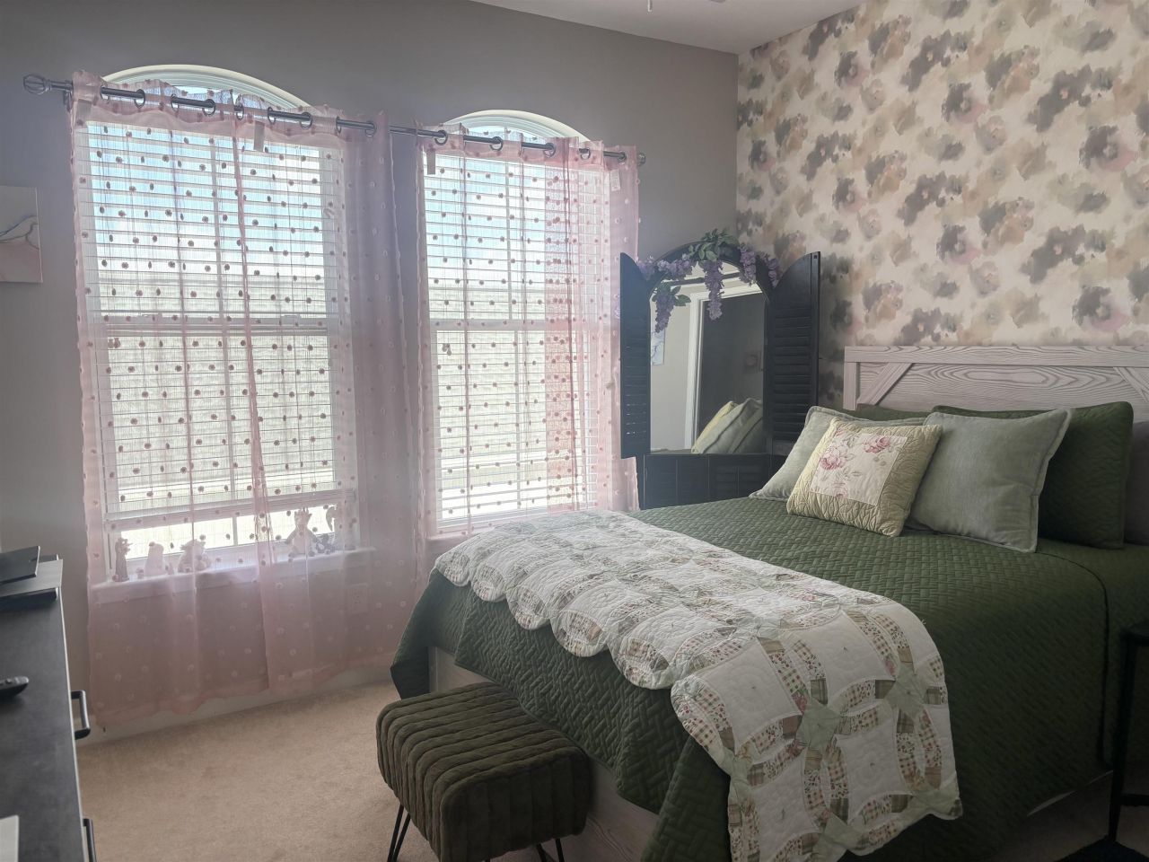 3792 Alexandria Ave. Photo 9