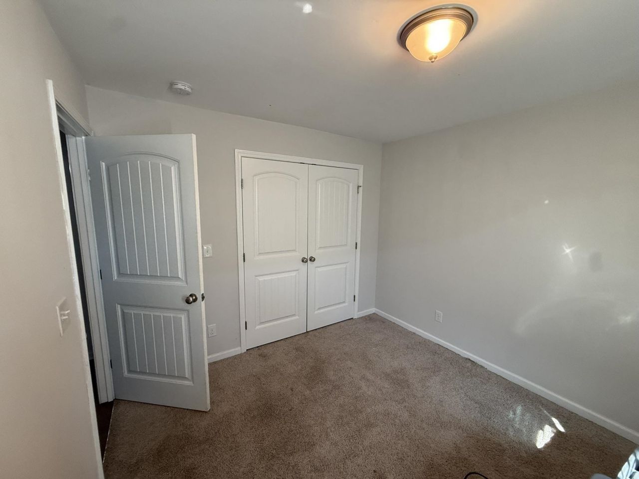 142 Desurrency Ct. Photo 9