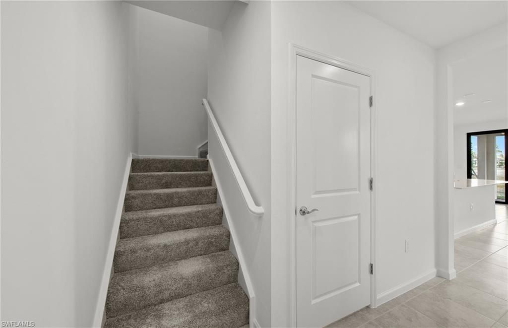 1678 Lake Jessup Cir, Cape Coral, FL 33909 Photo