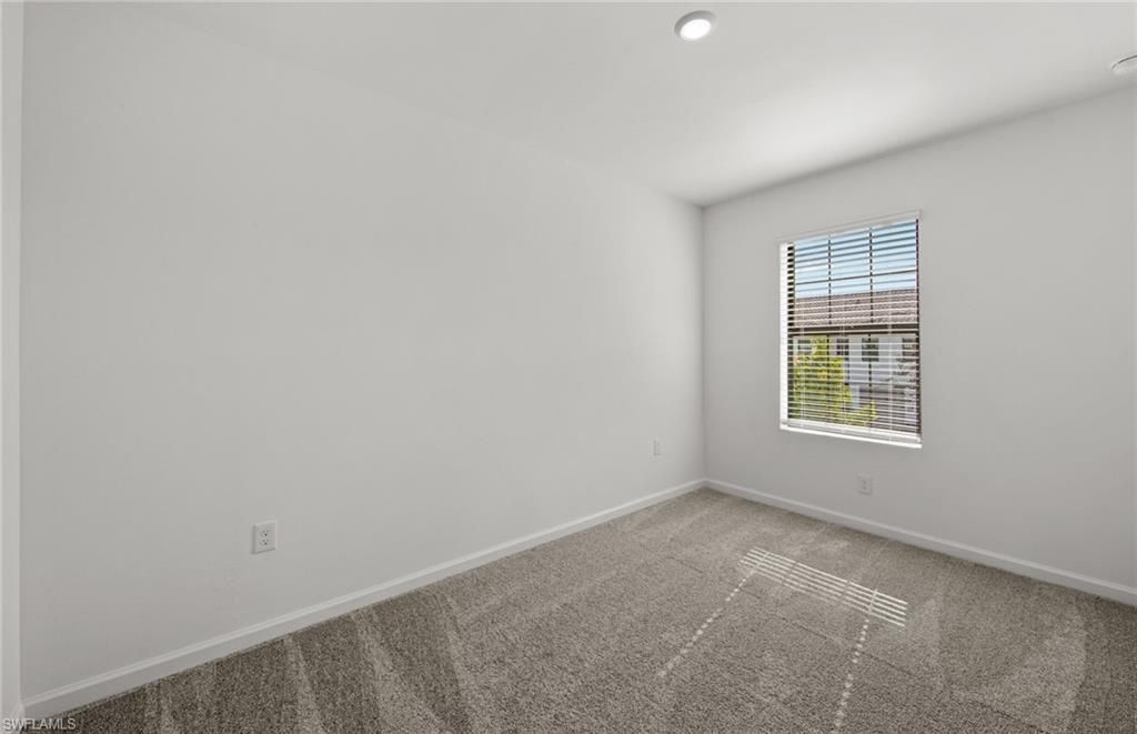 1678 Lake Jessup Cir, Cape Coral, FL 33909 Photo