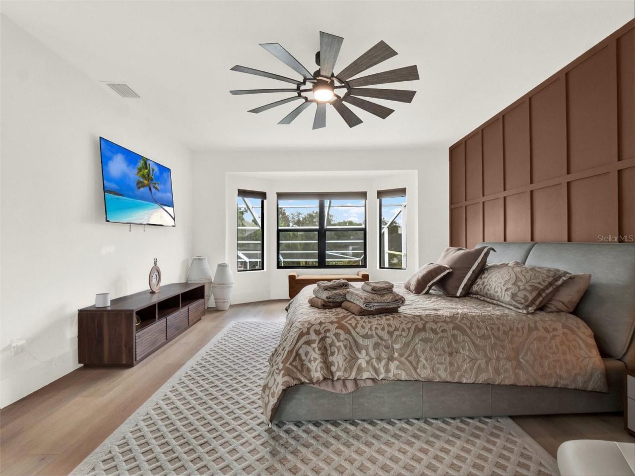 9111 Mid Pines Court, Orlando, FL 32819 Photo