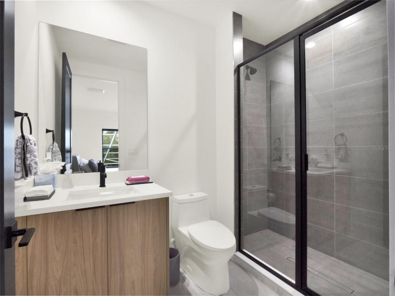 9111 Mid Pines Court, Orlando, FL 32819 Photo