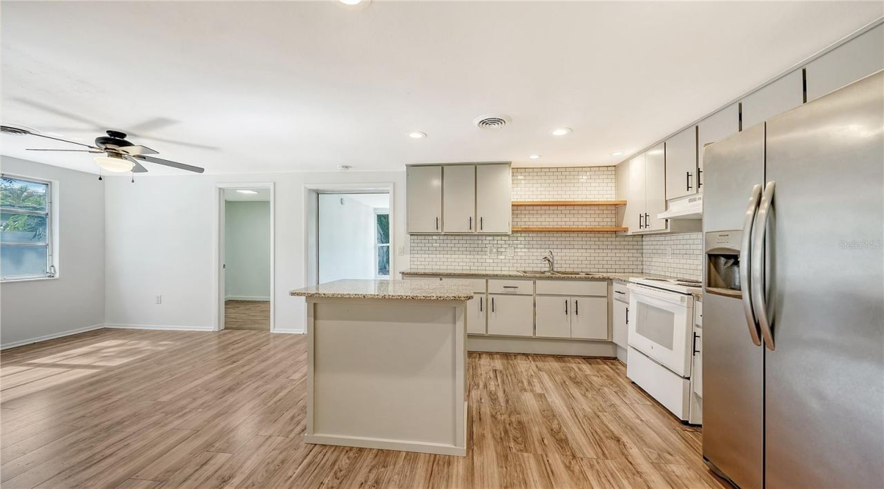 2374 Arlington Street, Sarasota, FL 34239 Photo