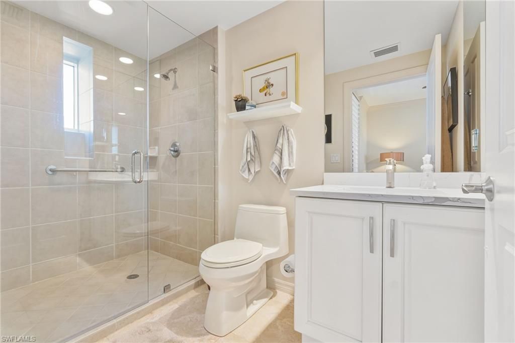 4751 West Bay Blvd, Unit 804, Estero, FL 33928 Photo