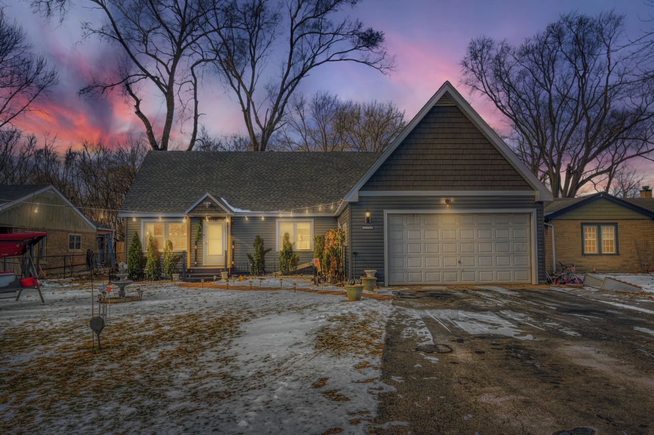 15730 Washtenaw Avenue, Markham, IL 60428