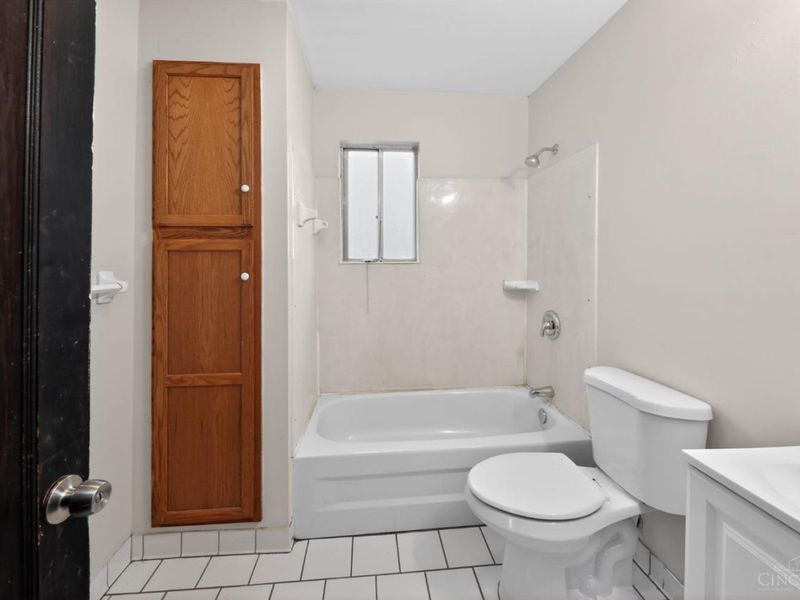 1059 Lockman Avenue, Cincinnati, OH 45238 Photo 19