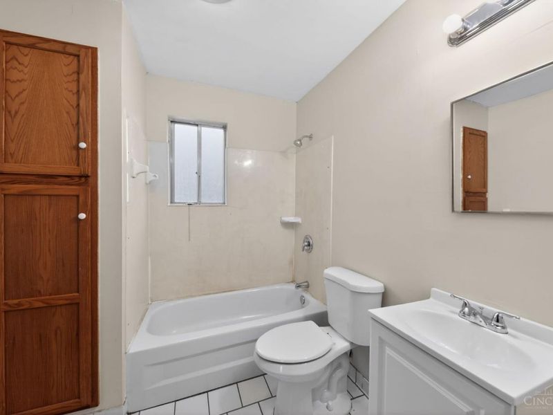 1059 Lockman Avenue, Cincinnati, OH 45238 Photo 20