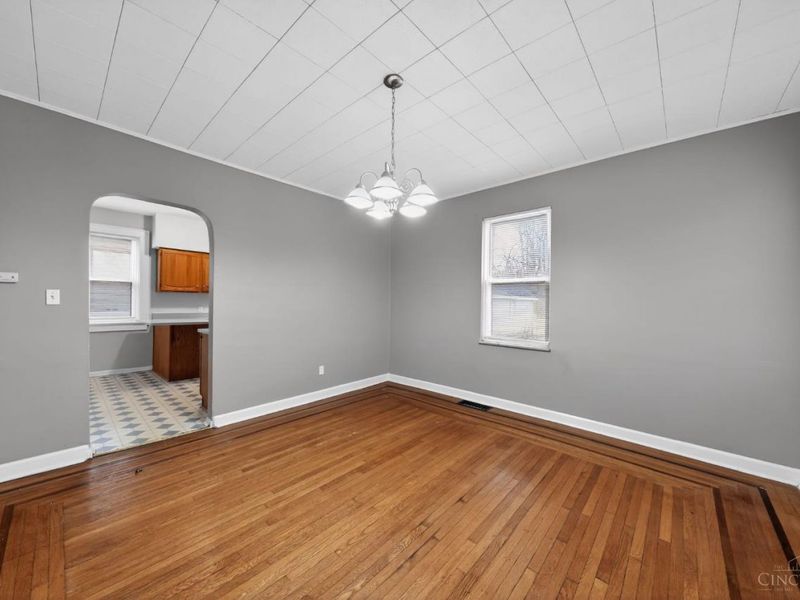 1059 Lockman Avenue, Cincinnati, OH 45238 Photo 6