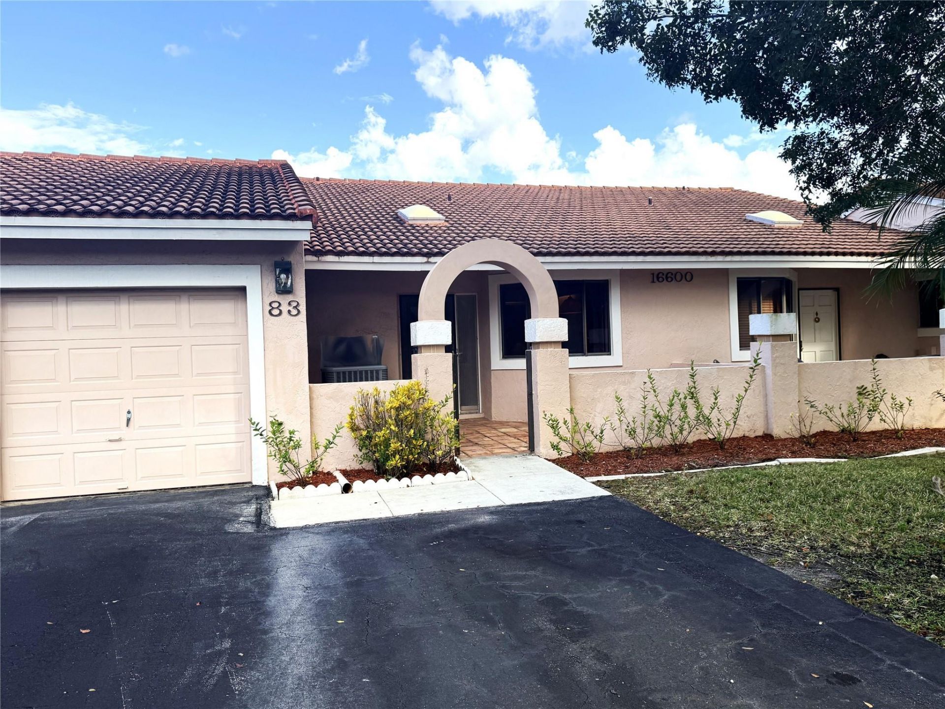 16600 Greens Edge Circle, Unit 83, Weston, FL 33326 Photo