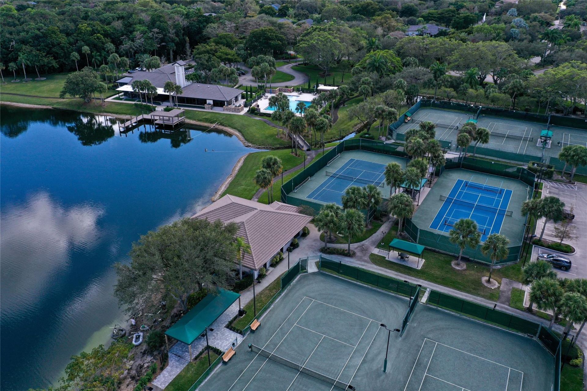 7811 E Upper Ridge Drive, Parkland, FL 33067 Photo