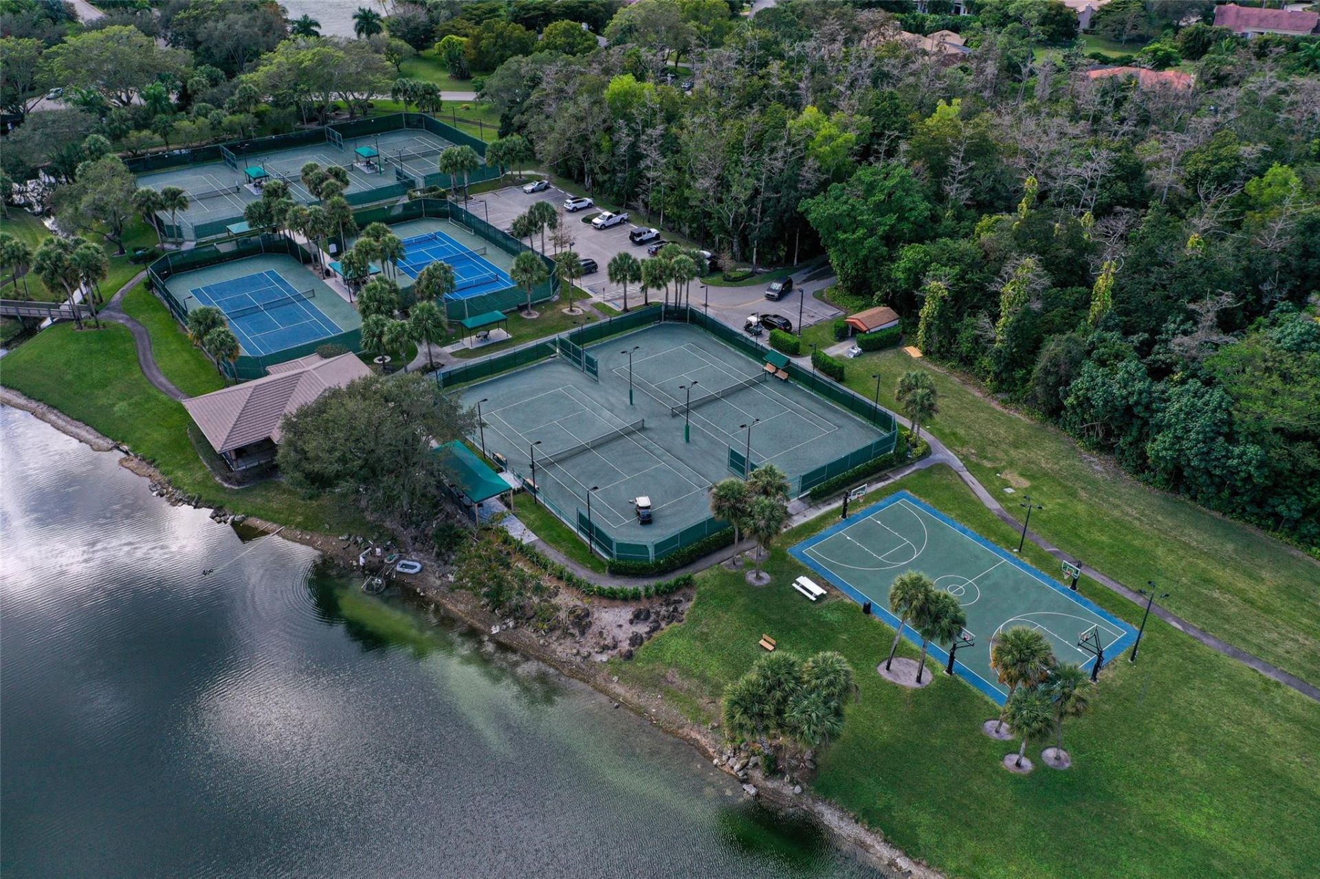 7811 E Upper Ridge Drive, Parkland, FL 33067 Photo