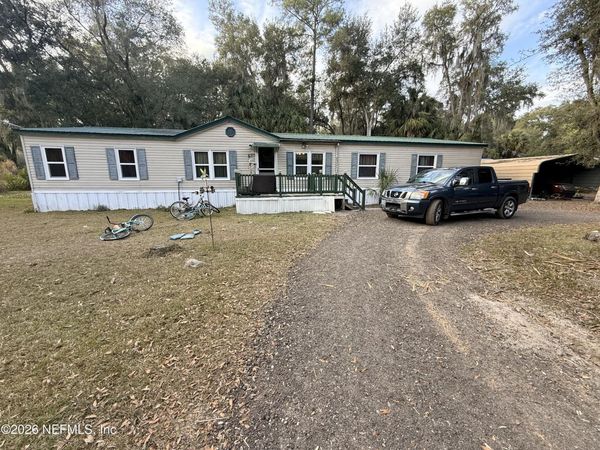 111 KILLIAN Drive, Hawthorne, FL 32640