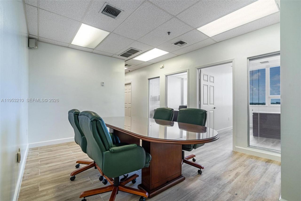 2455 E Sunrise Blvd, Unit CU9J, Fort Lauderdale, FL 33304 Photo