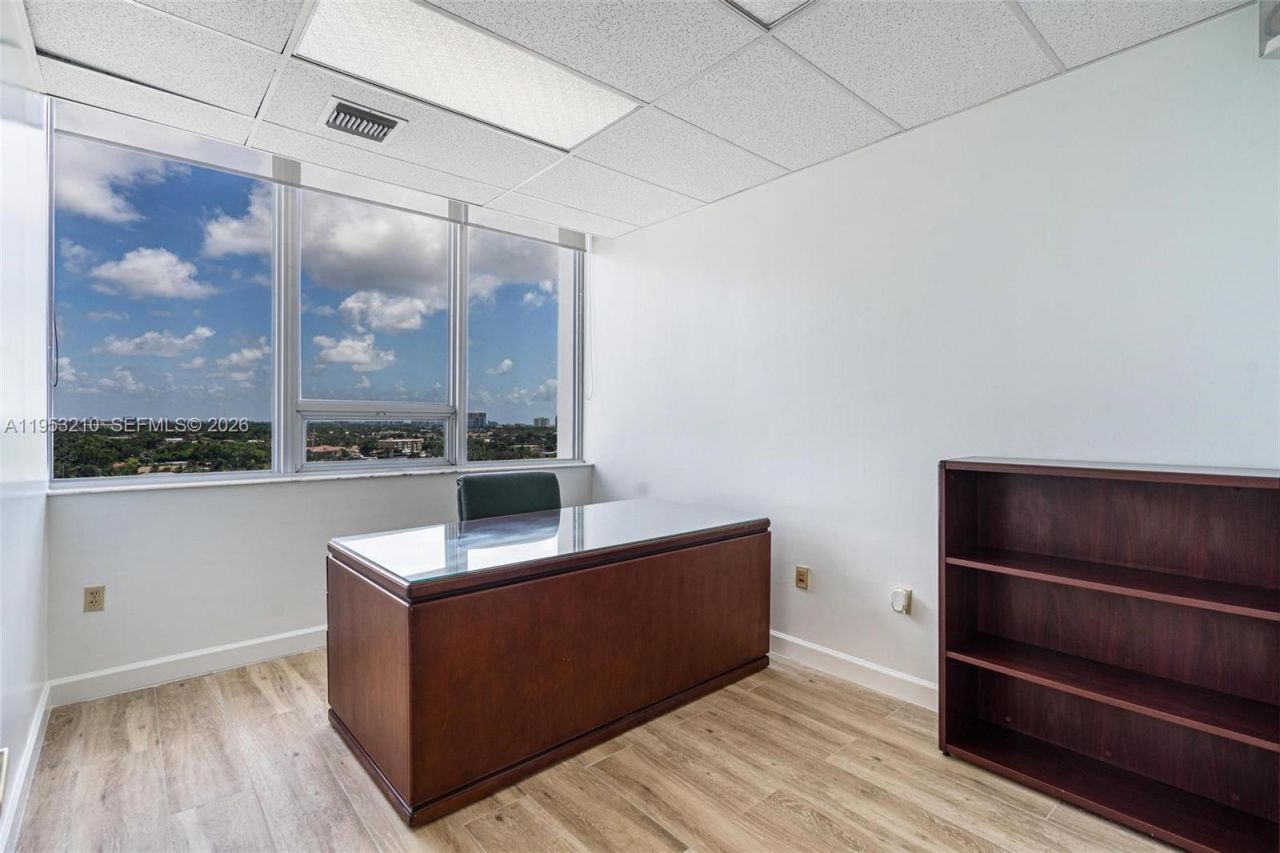 2455 E Sunrise Blvd, Unit CU9J, Fort Lauderdale, FL 33304 Photo